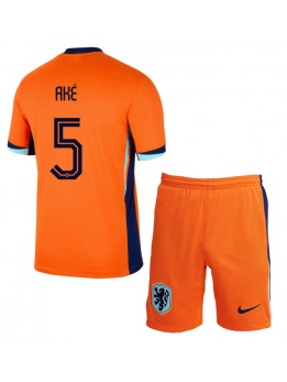 Billige Nederland Nathan Ake #5 Hjemmedraktsett Barn EM 2024 Kortermet (+ Korte bukser)